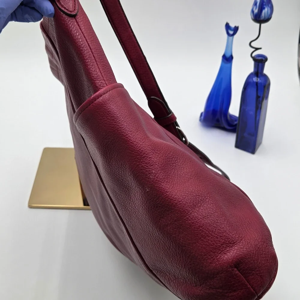 Coach Large Slouchy Hobo Bag Pebbled Leather Shoulder Tote Crossbody F31323 Wine